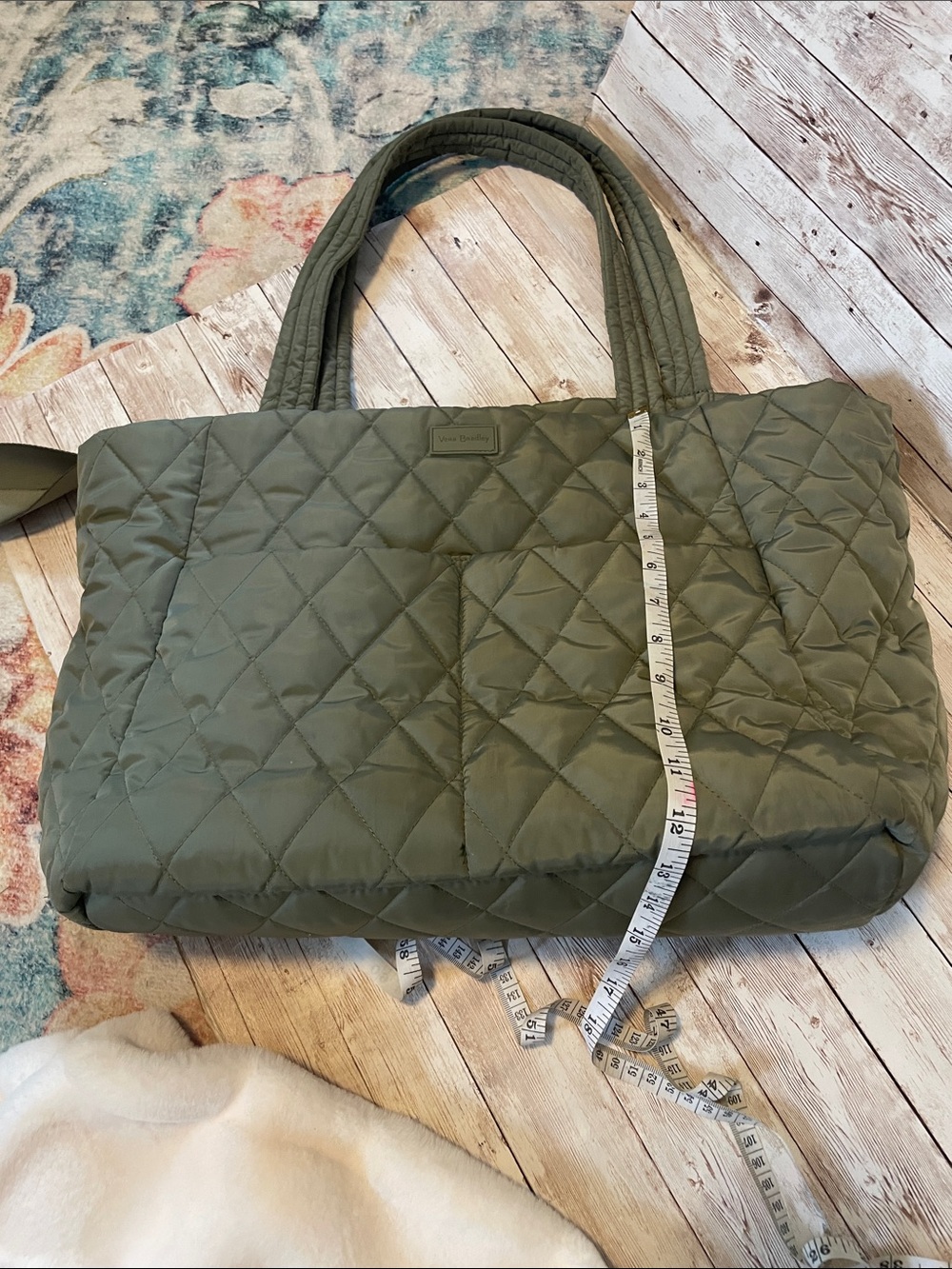 Vera Bradley Olive Green Women's Travel Tote with Detachable Shoulder Strap - Picture 8 of 9